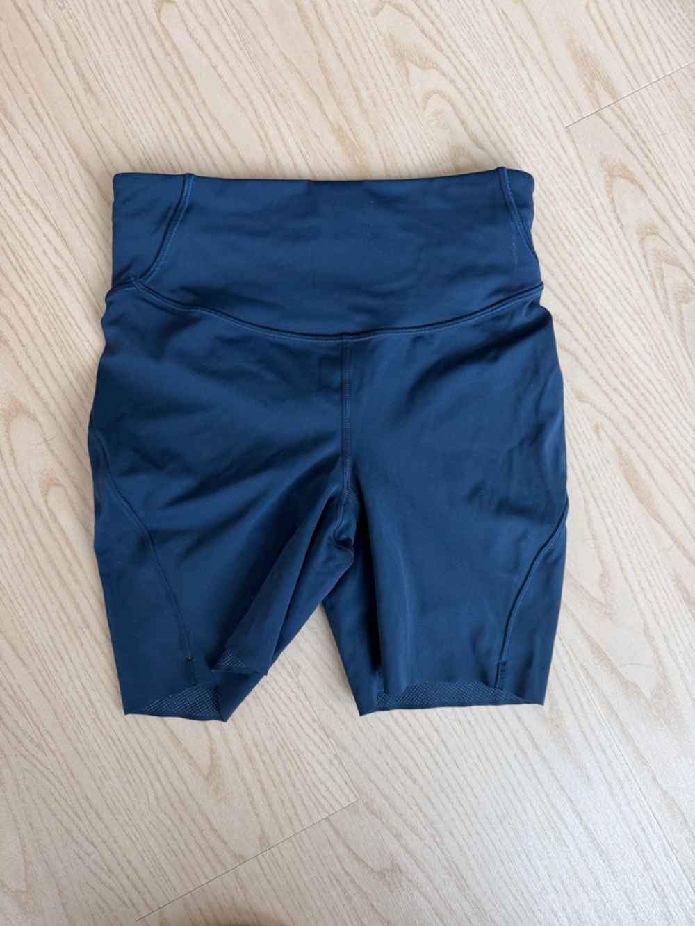 lululemon Base Pace High-Rise Short 6”